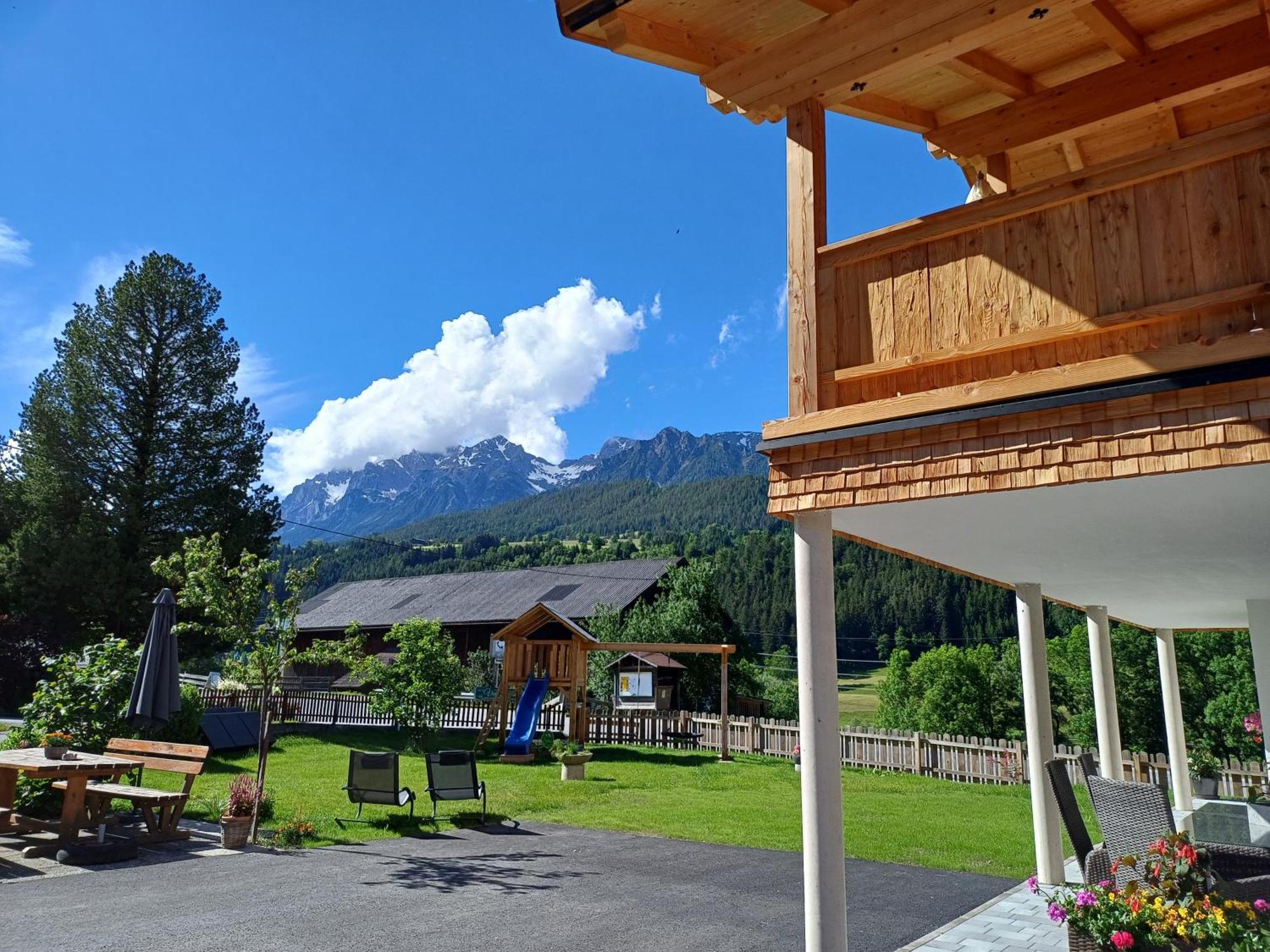Apartments Haufhof , Haus Im Ennstal Bei Schladming Dış mekan fotoğraf